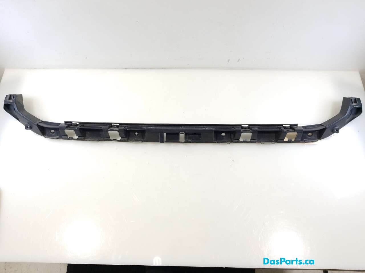 Bumper Guide R Mid 1