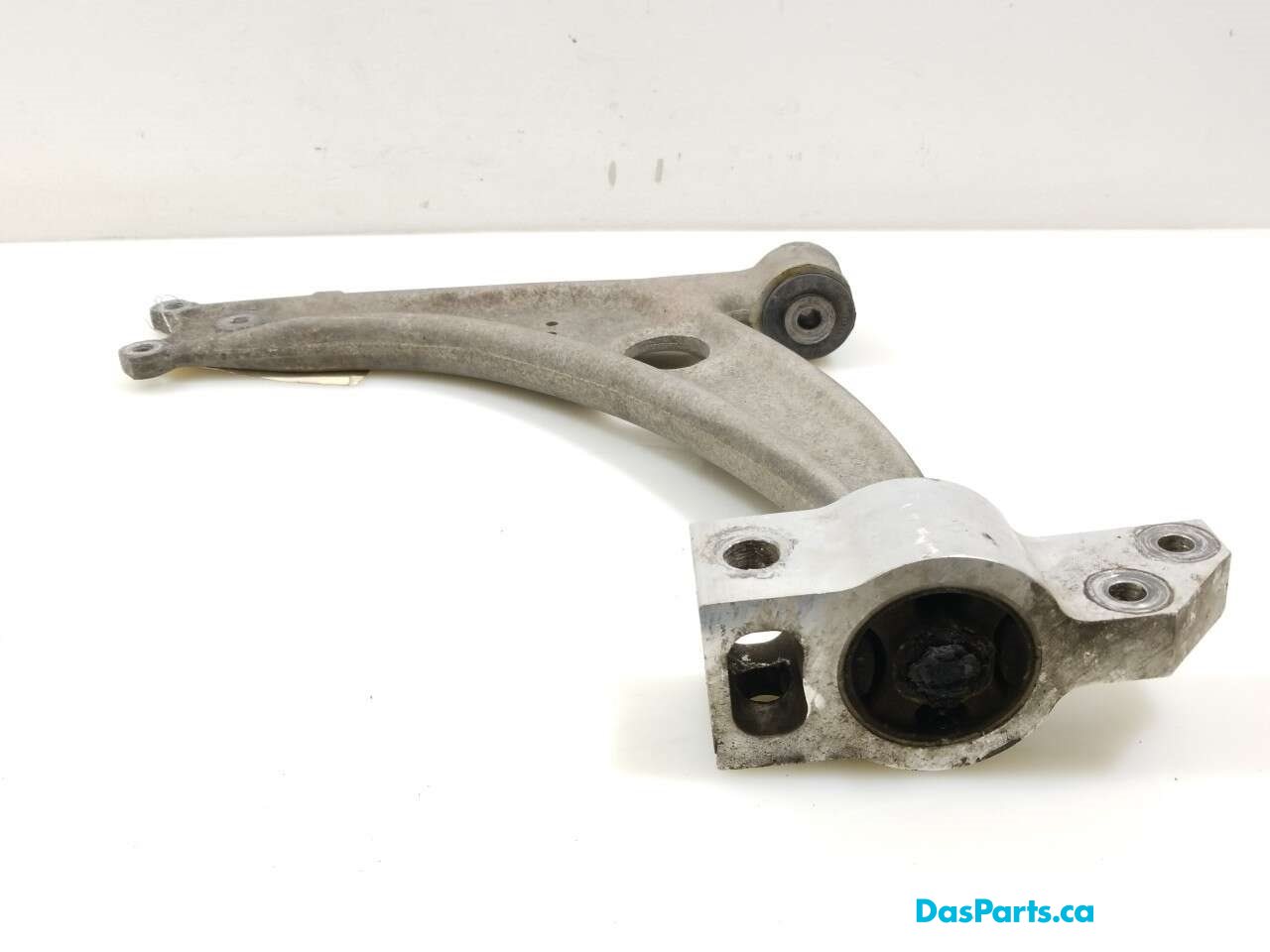 Front Lower Control Arm R
