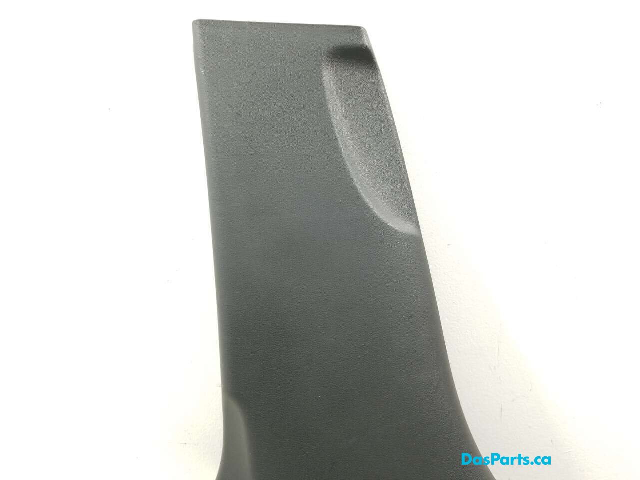 Lower B-Pillar Trim L