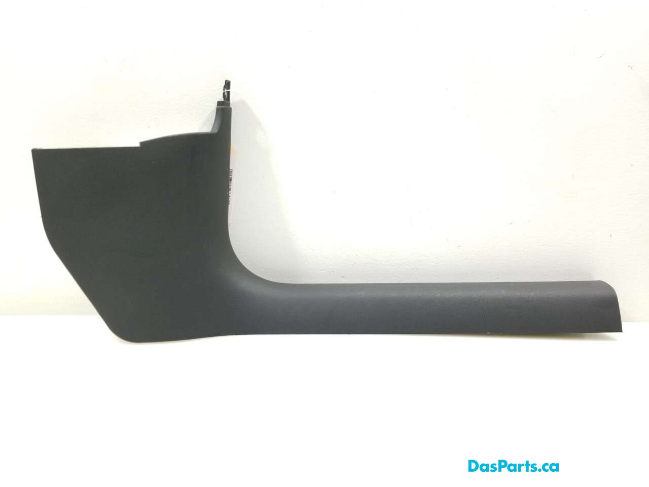 Lower A-Pillar Trim R