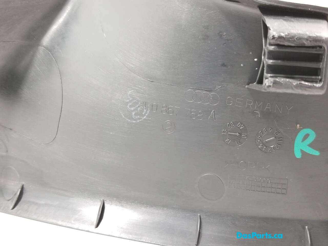 Lower C-Pillar Trim R