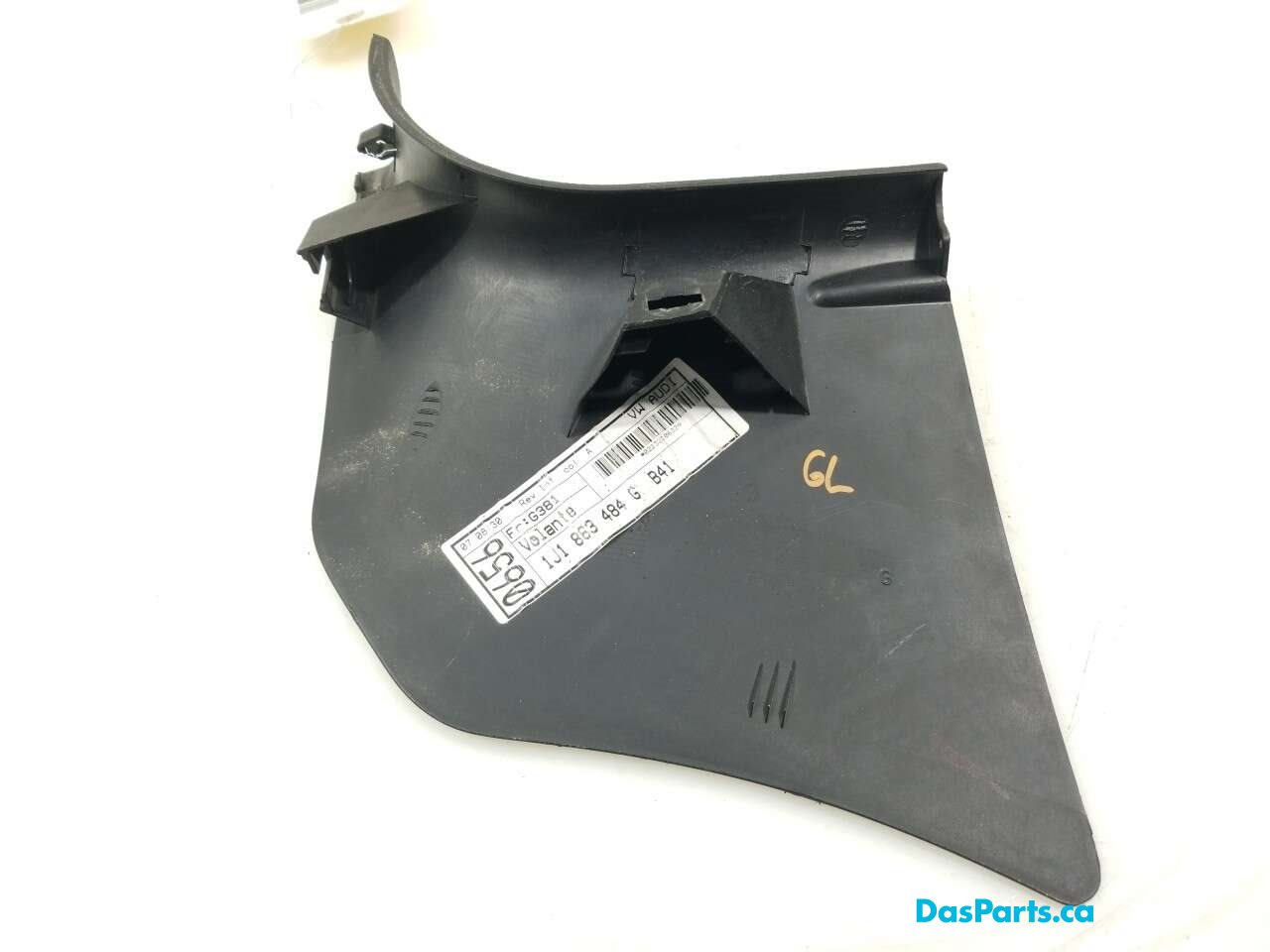 Lower A-Pillar Trim R