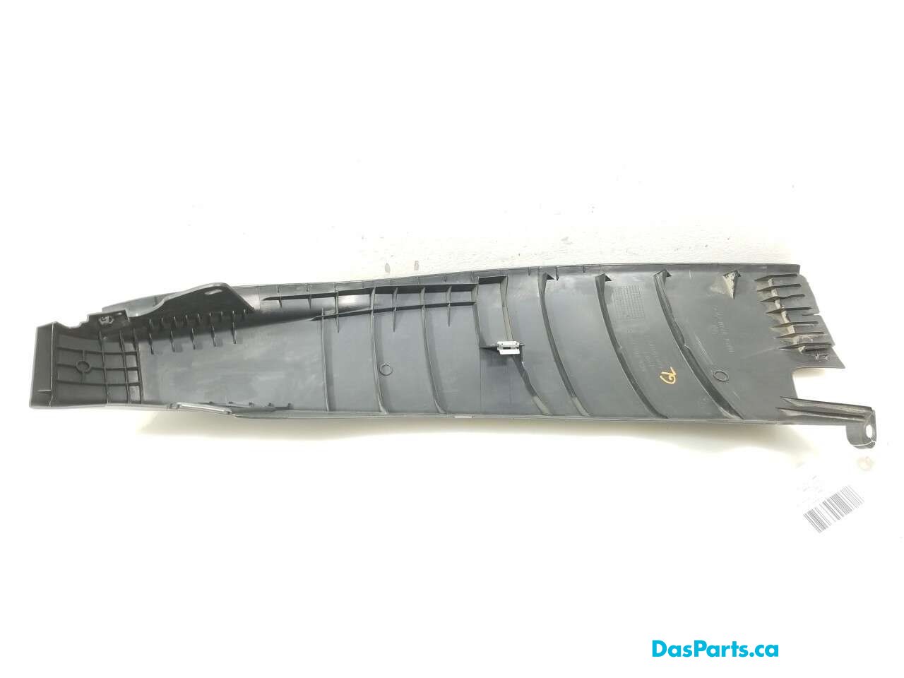 Lower C-Pillar Trim R