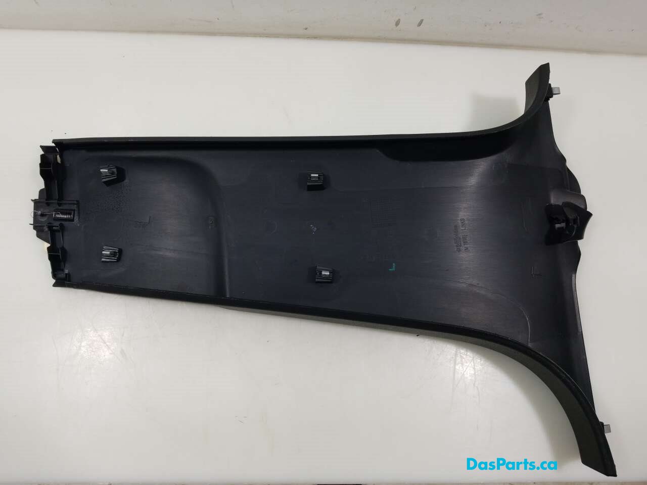 Lower B-Pillar Trim L