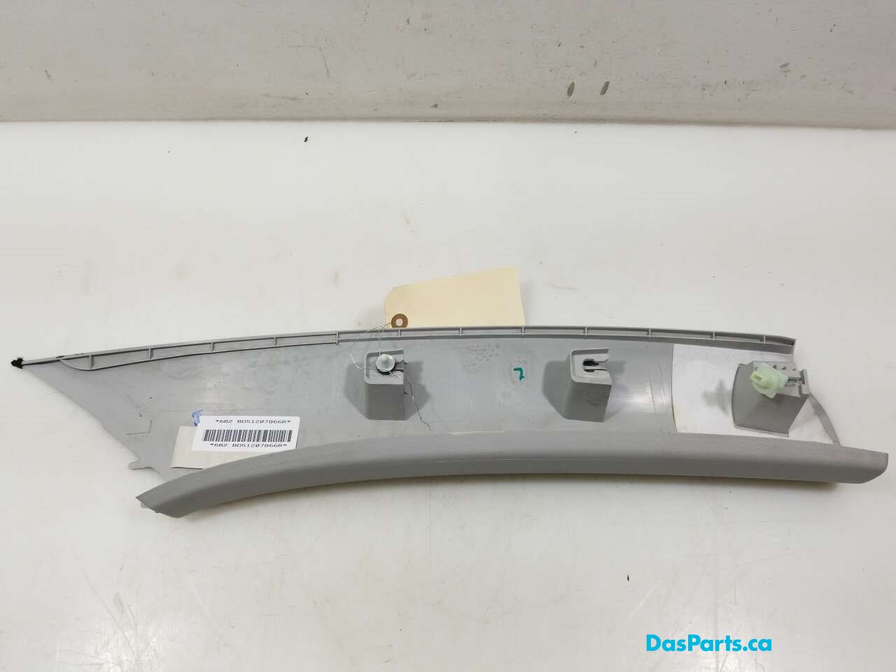 Headliner A-Pillar Trim L