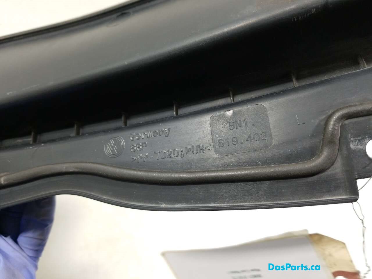 Wiper Cowl Partial 1