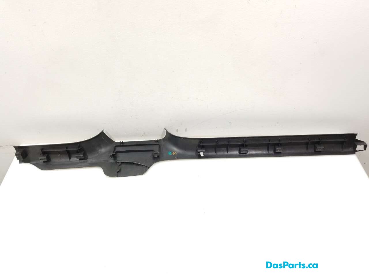 Lower Door Sill Trim R