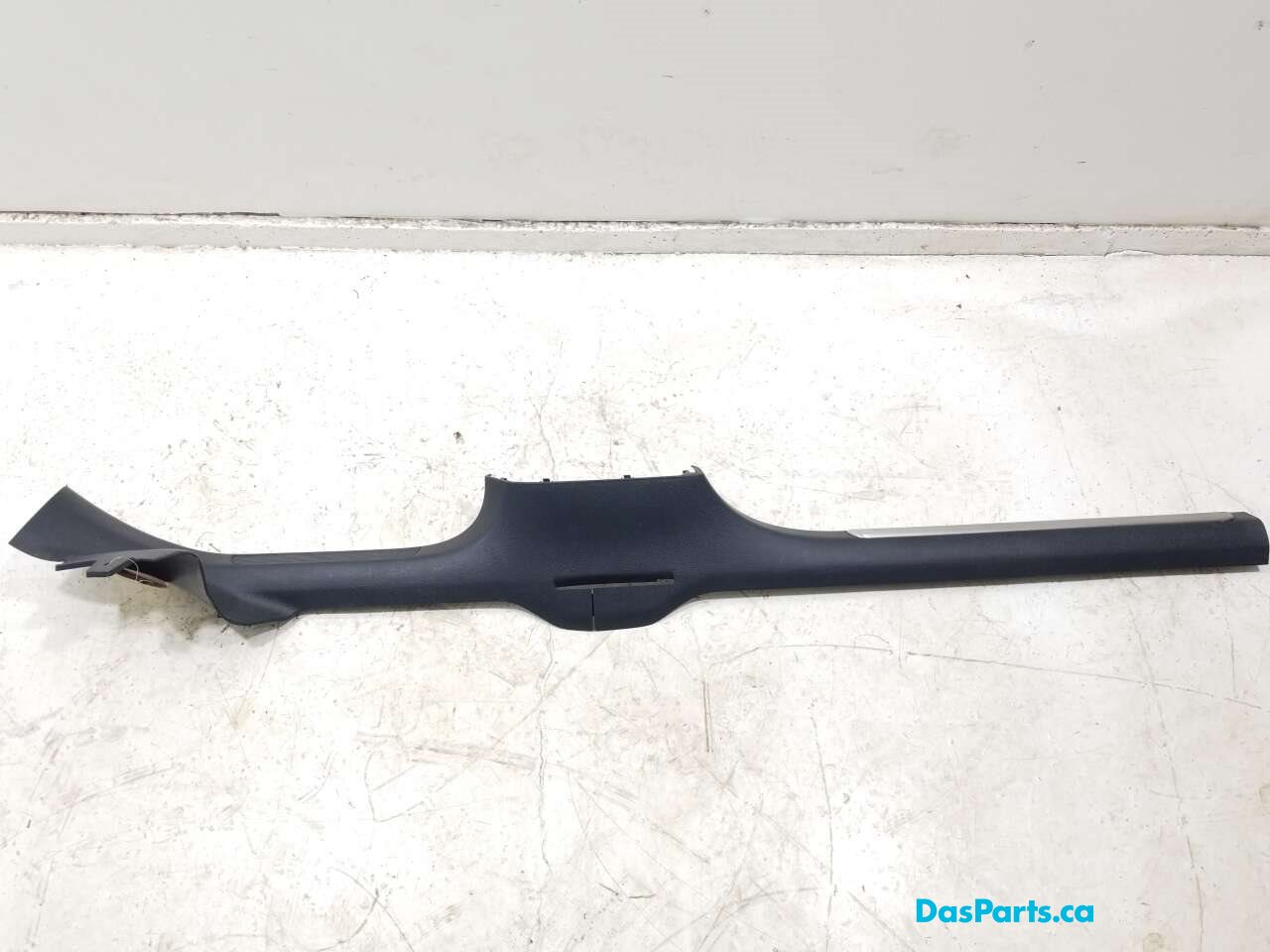 Lower Door Sill Trim L