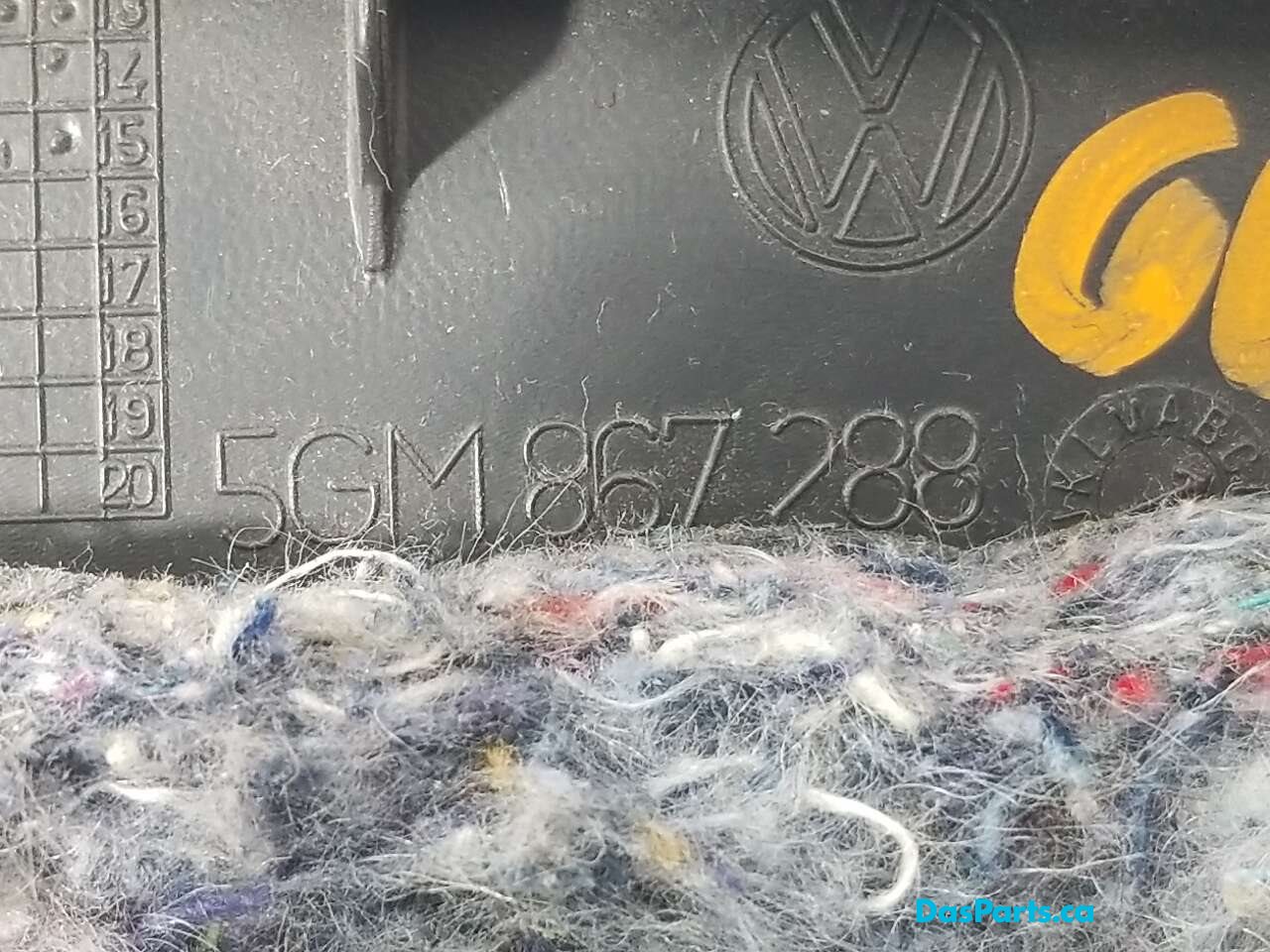 Headliner C-Pillar Trim R