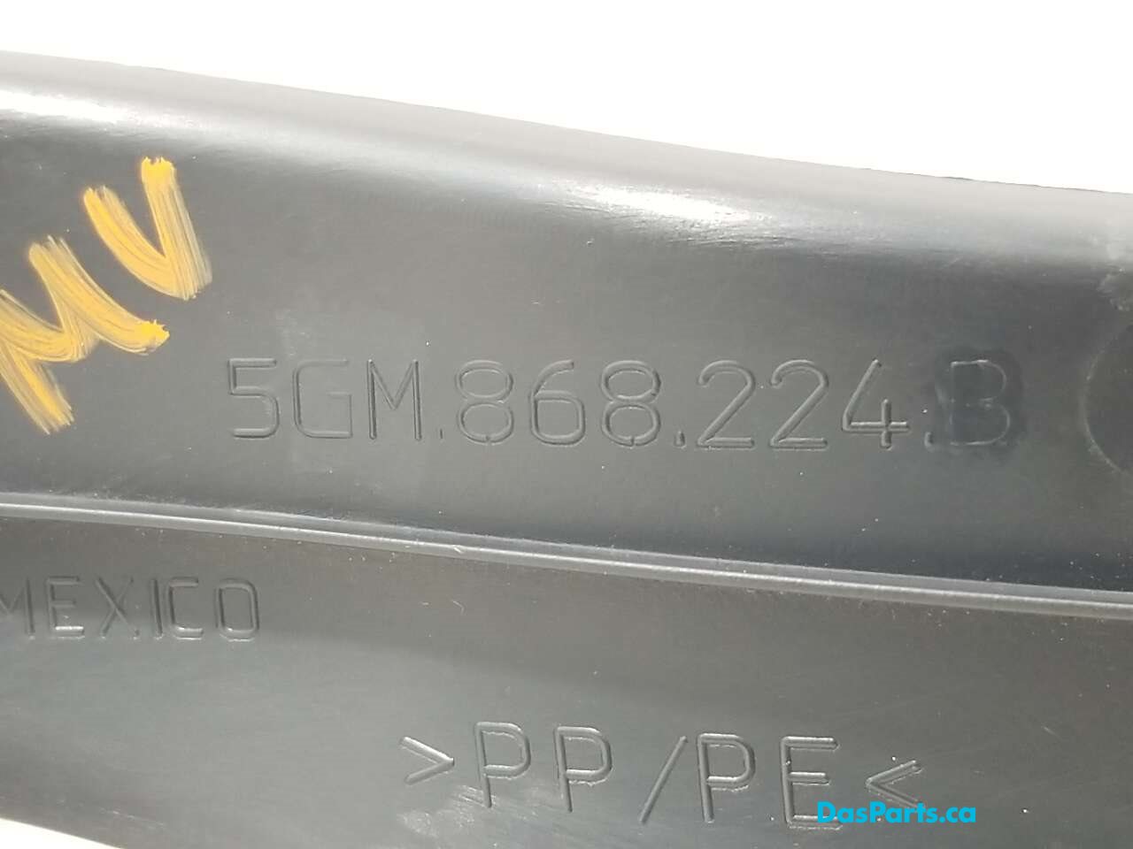 Lower A-Pillar Trim R