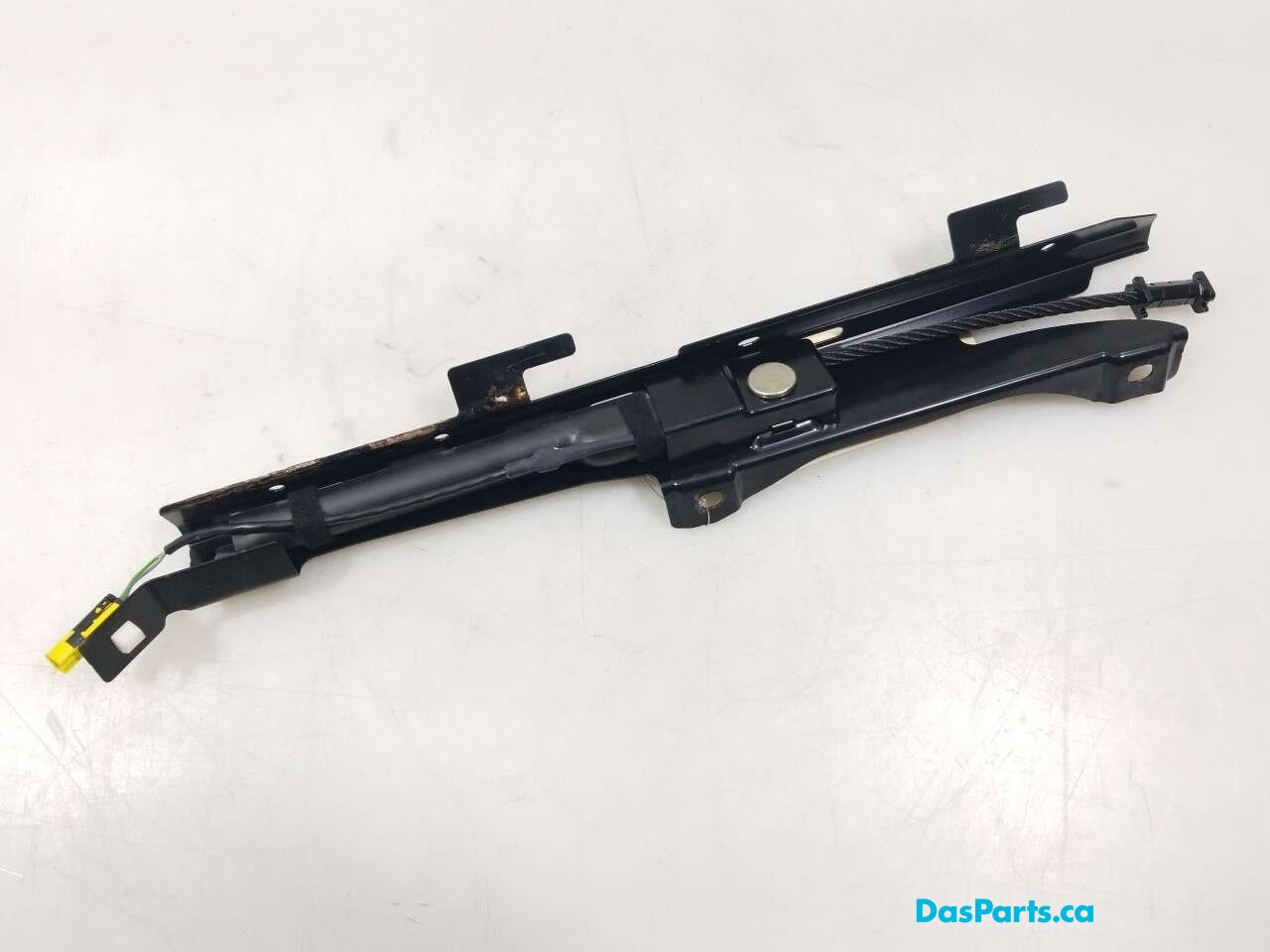 Seat Belt Tensioner L