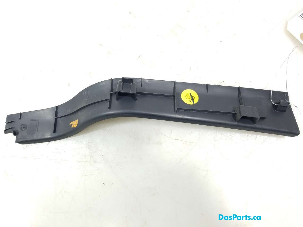 Lower A-Pillar Trim L 1