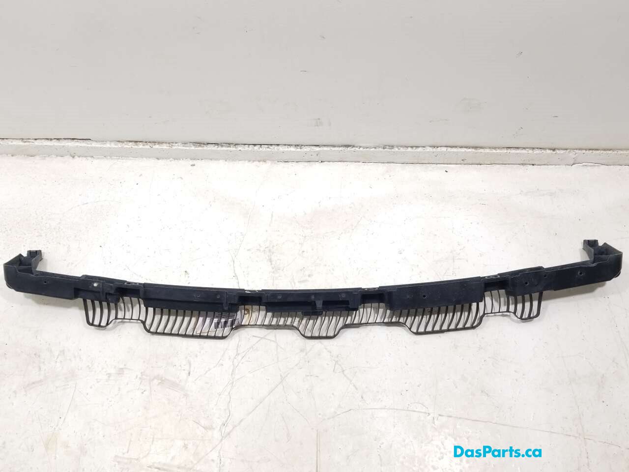 Bumper Guide R Mid 1