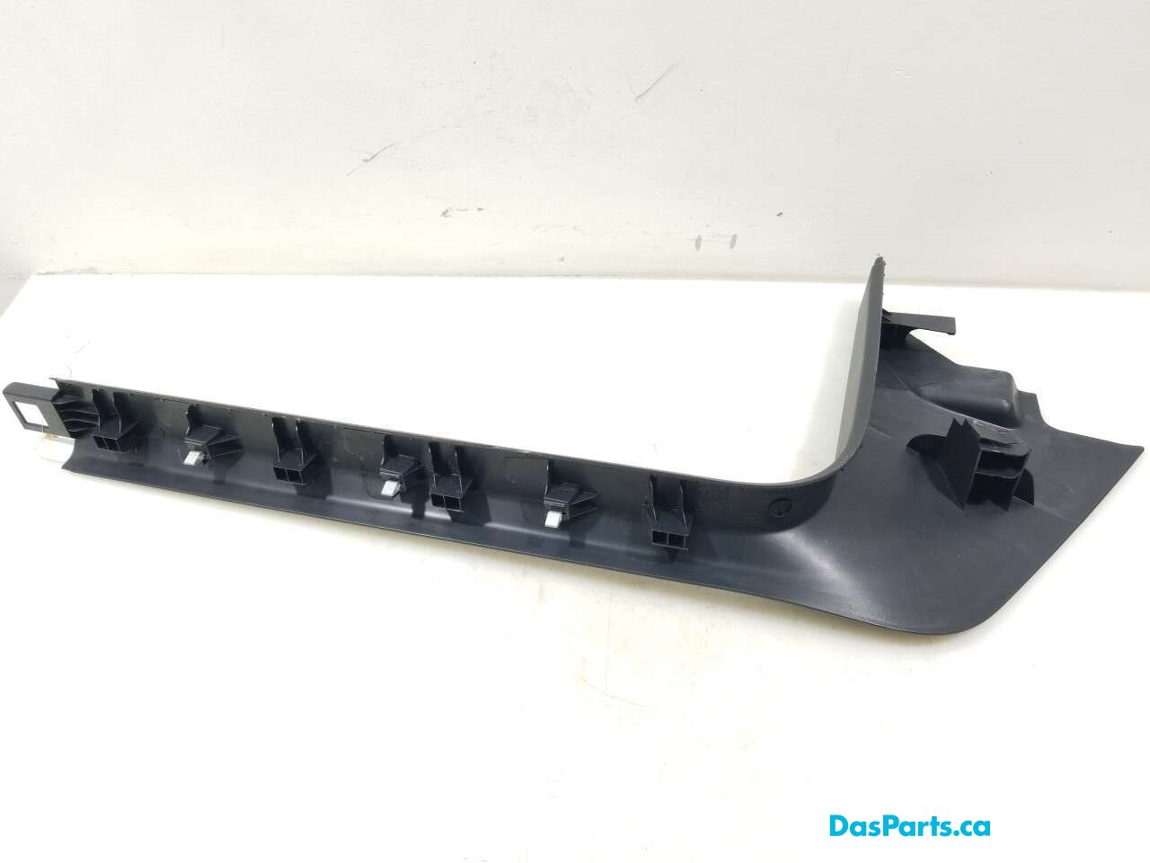 Lower Door Sill Trim RF