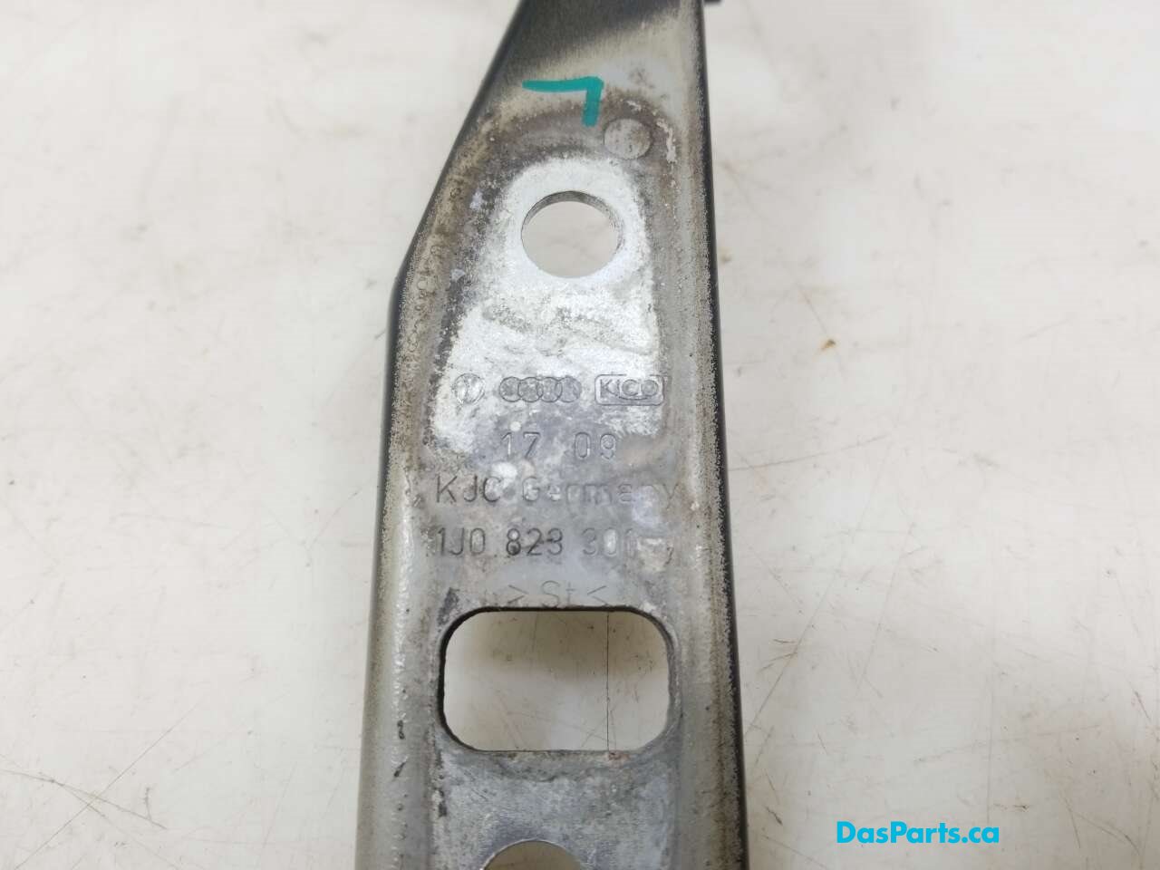 Hood Hinge L