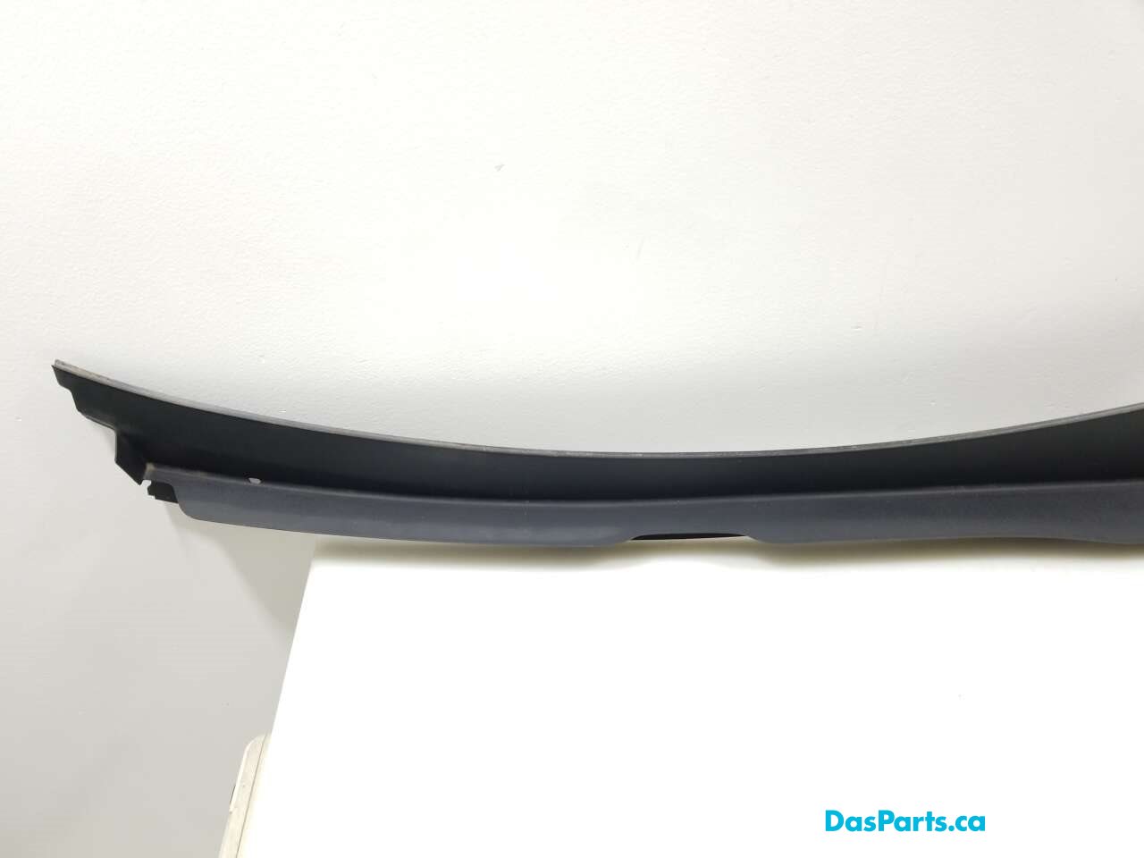 Wiper Cowl