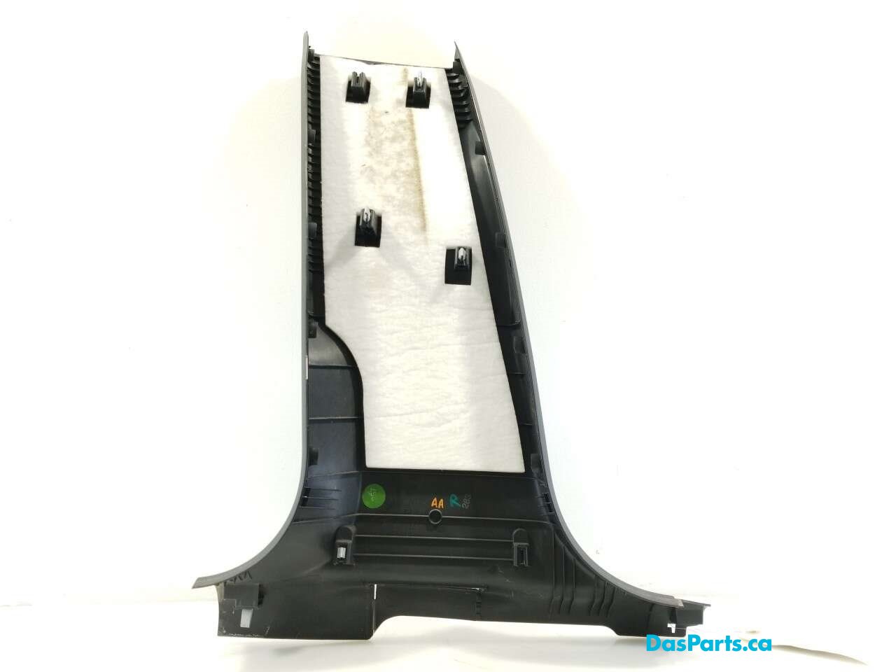 Lower B-Pillar Trim R