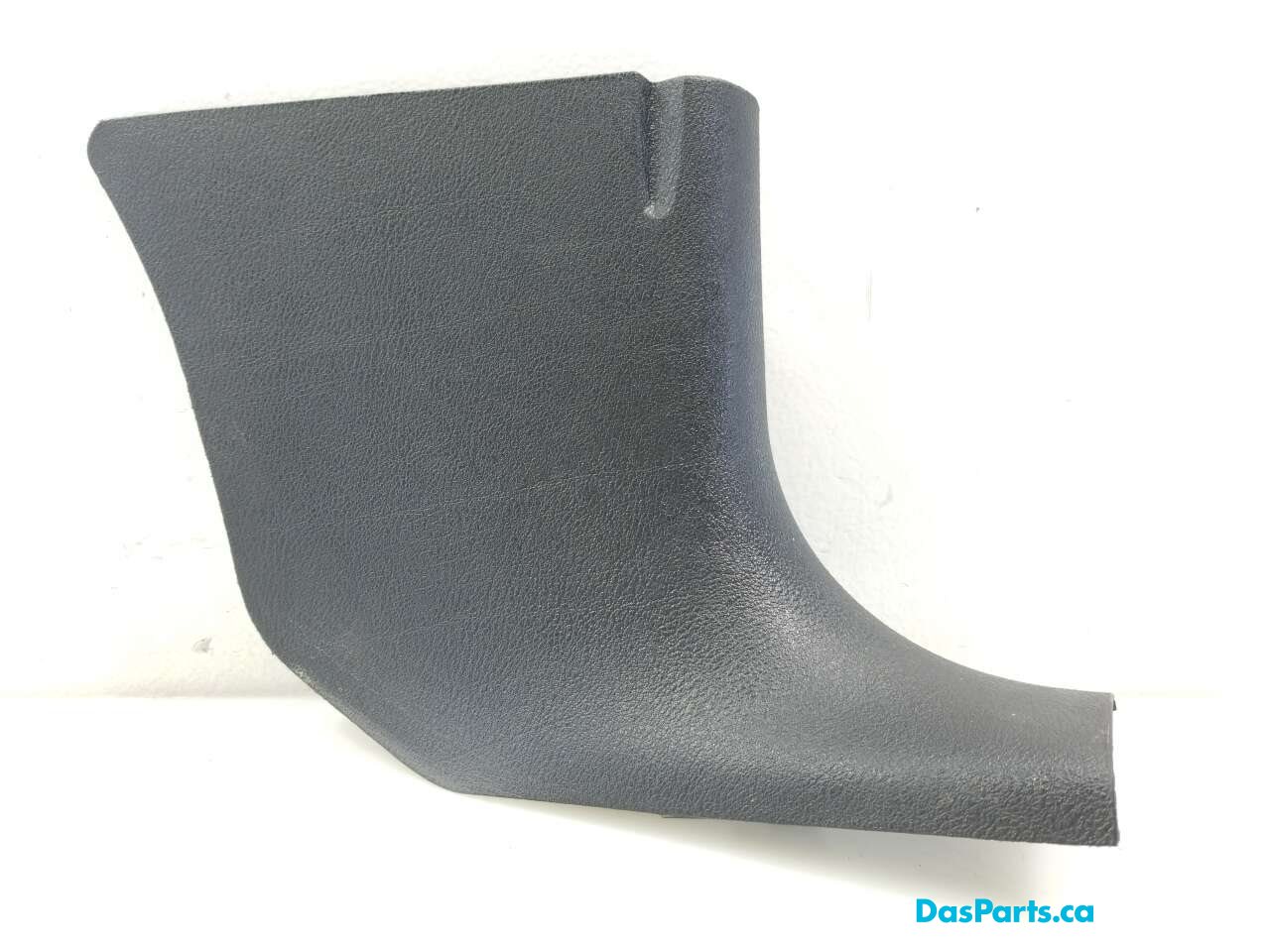 Lower A-Pillar Trim R