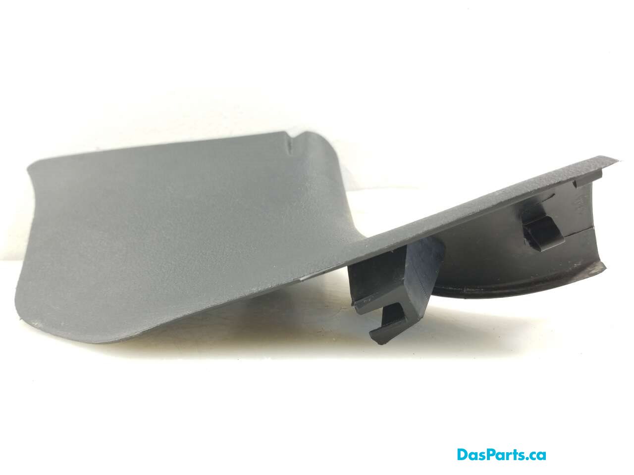 Lower A-Pillar Trim R