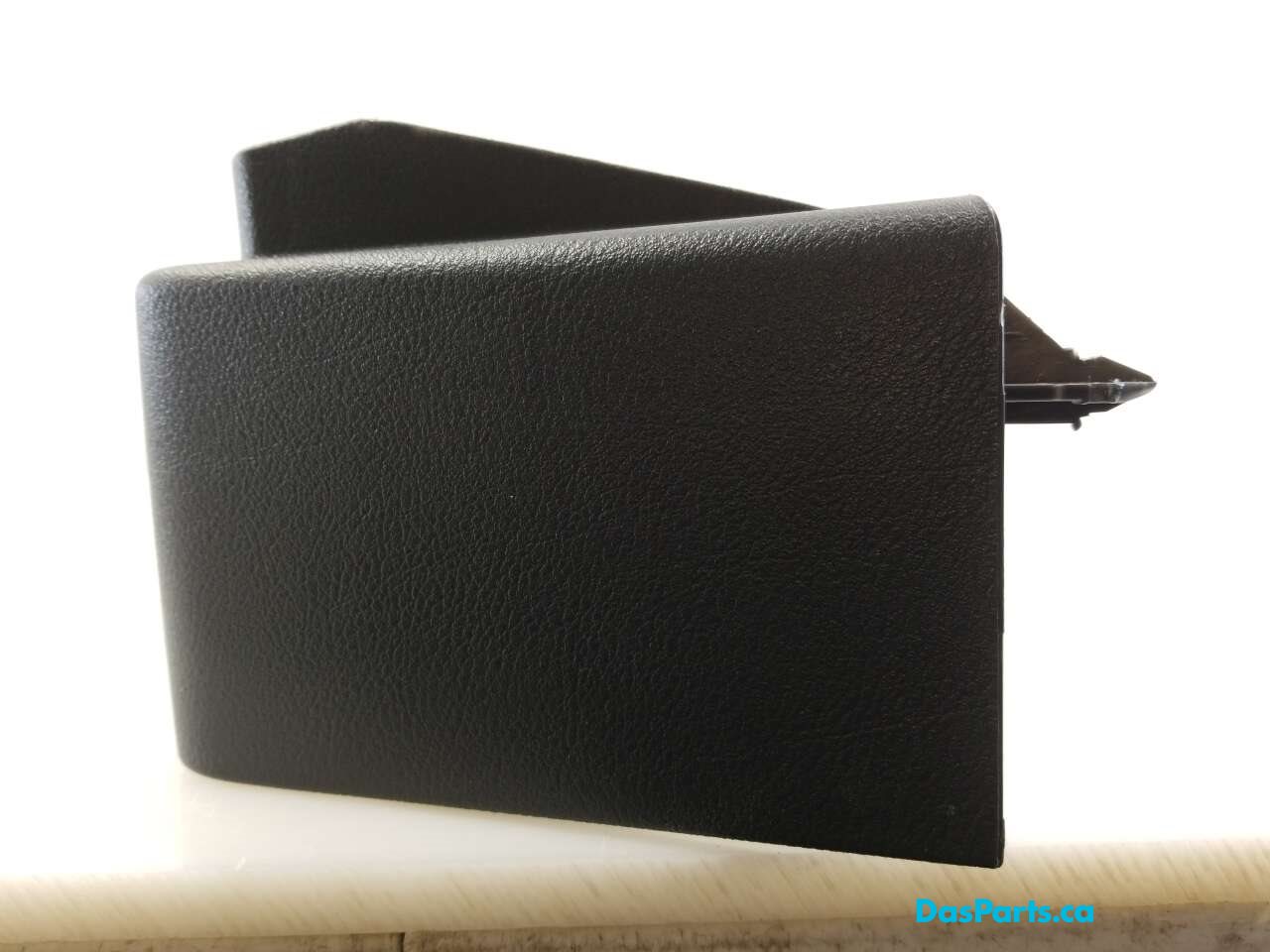 Trunk Trim Right