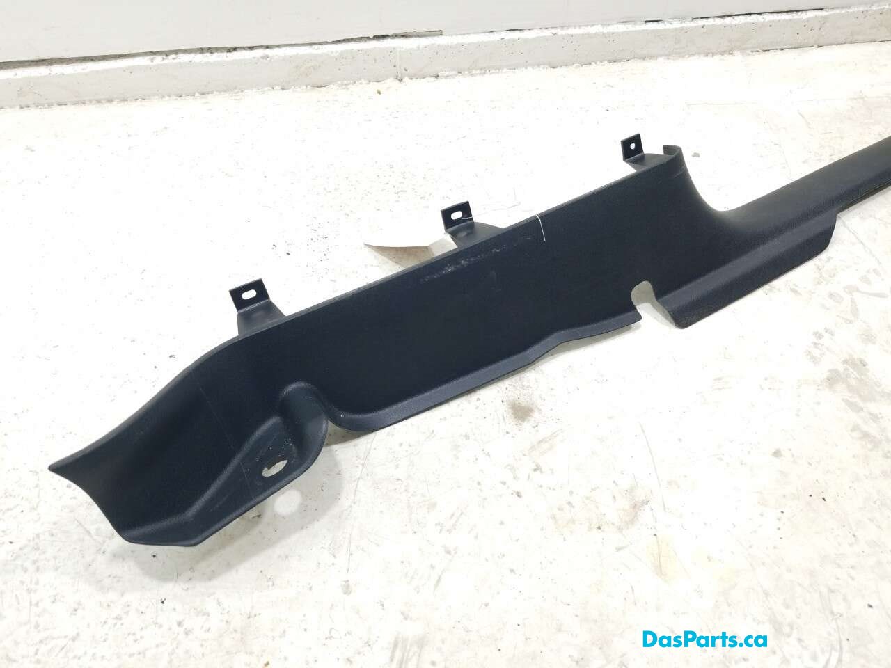 Lower Door Sill Trim L
