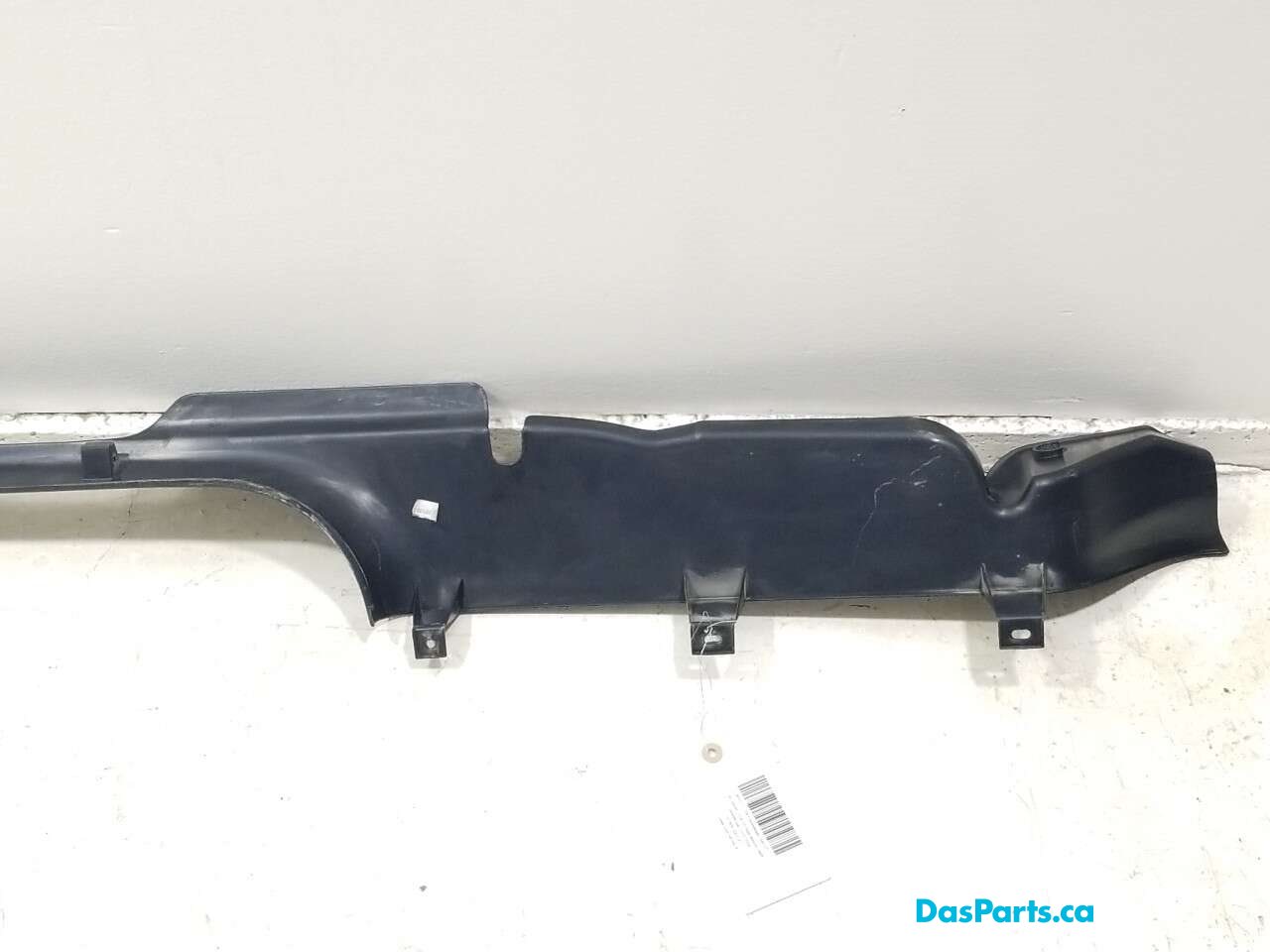 Lower Door Sill Trim R