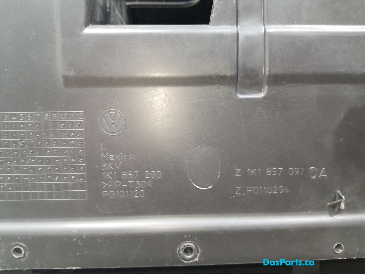 Glovebox