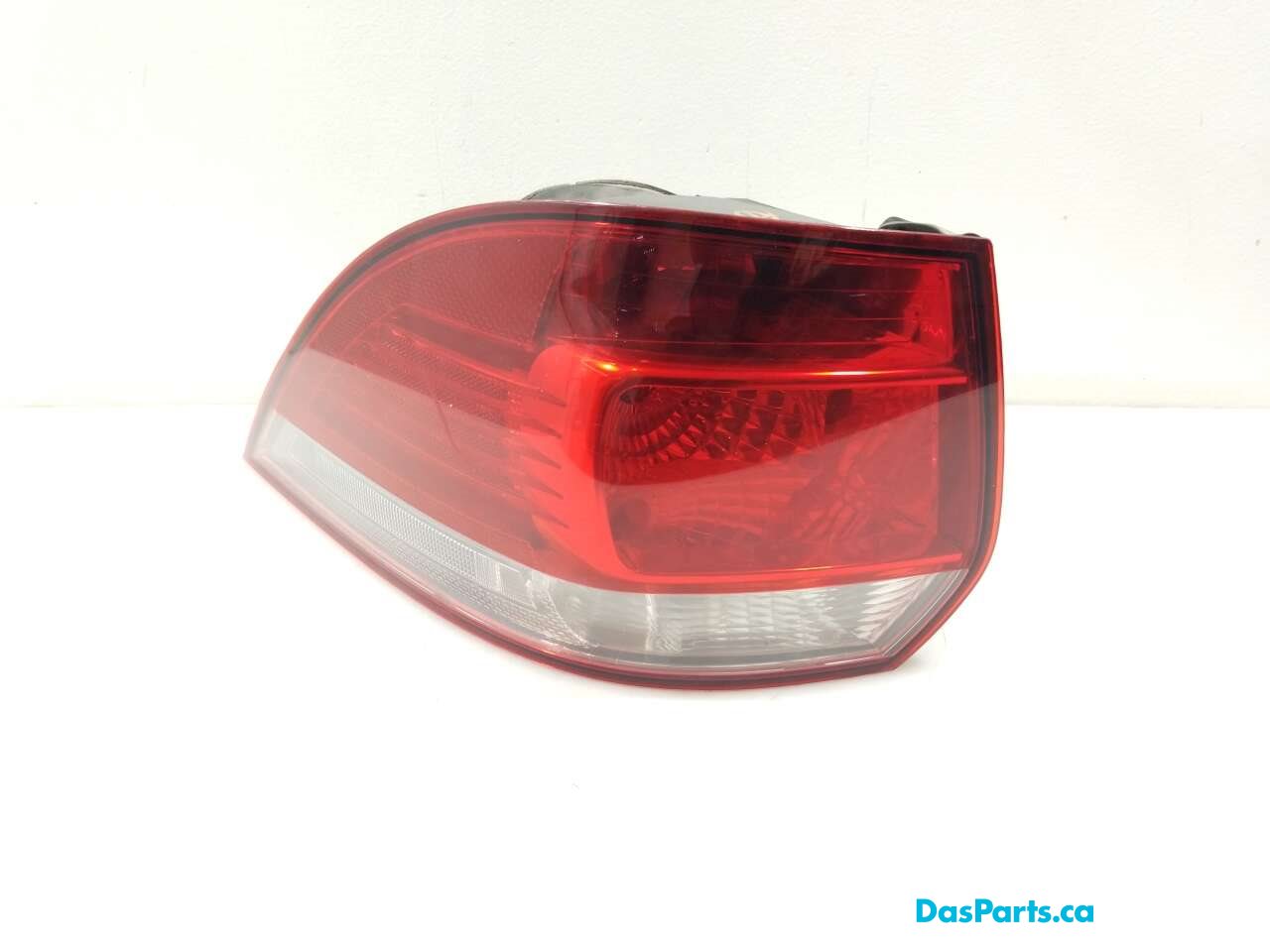 Taillight Outer LR