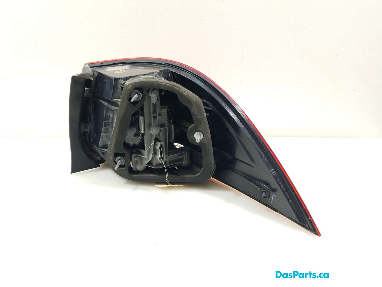 Taillight Outer LR