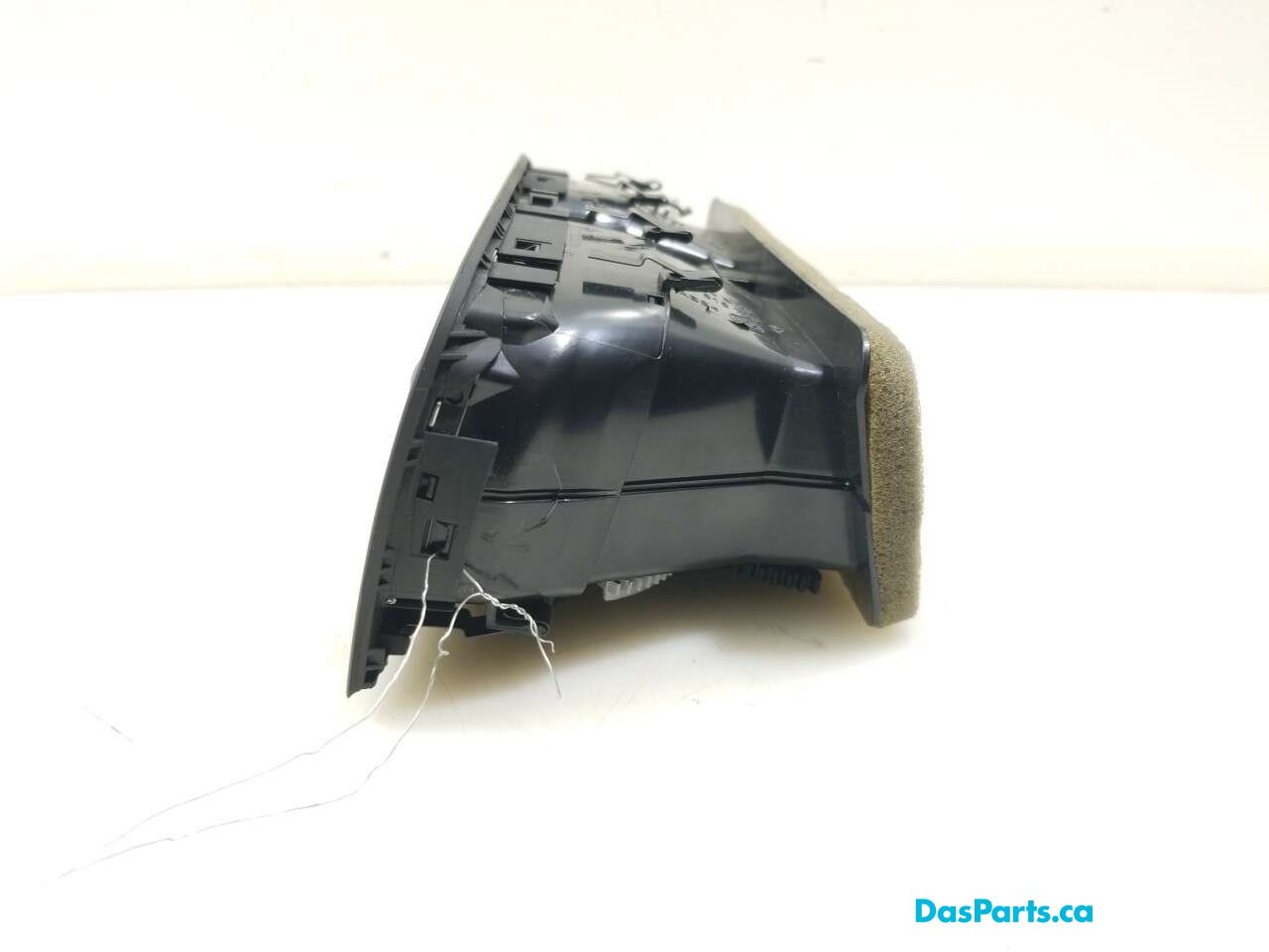 Dash Vent Center