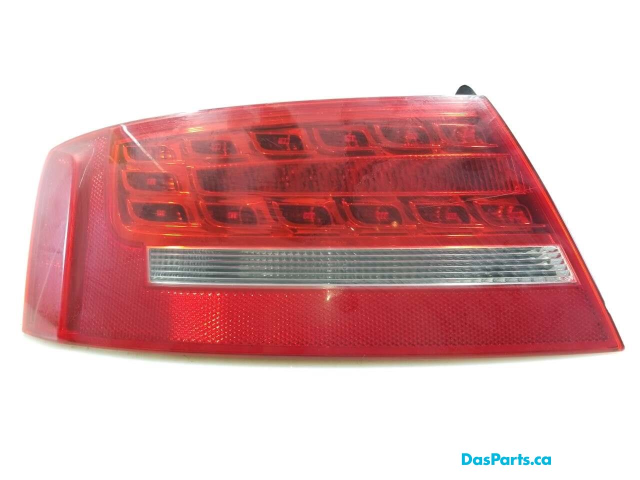 Taillight Outer LR