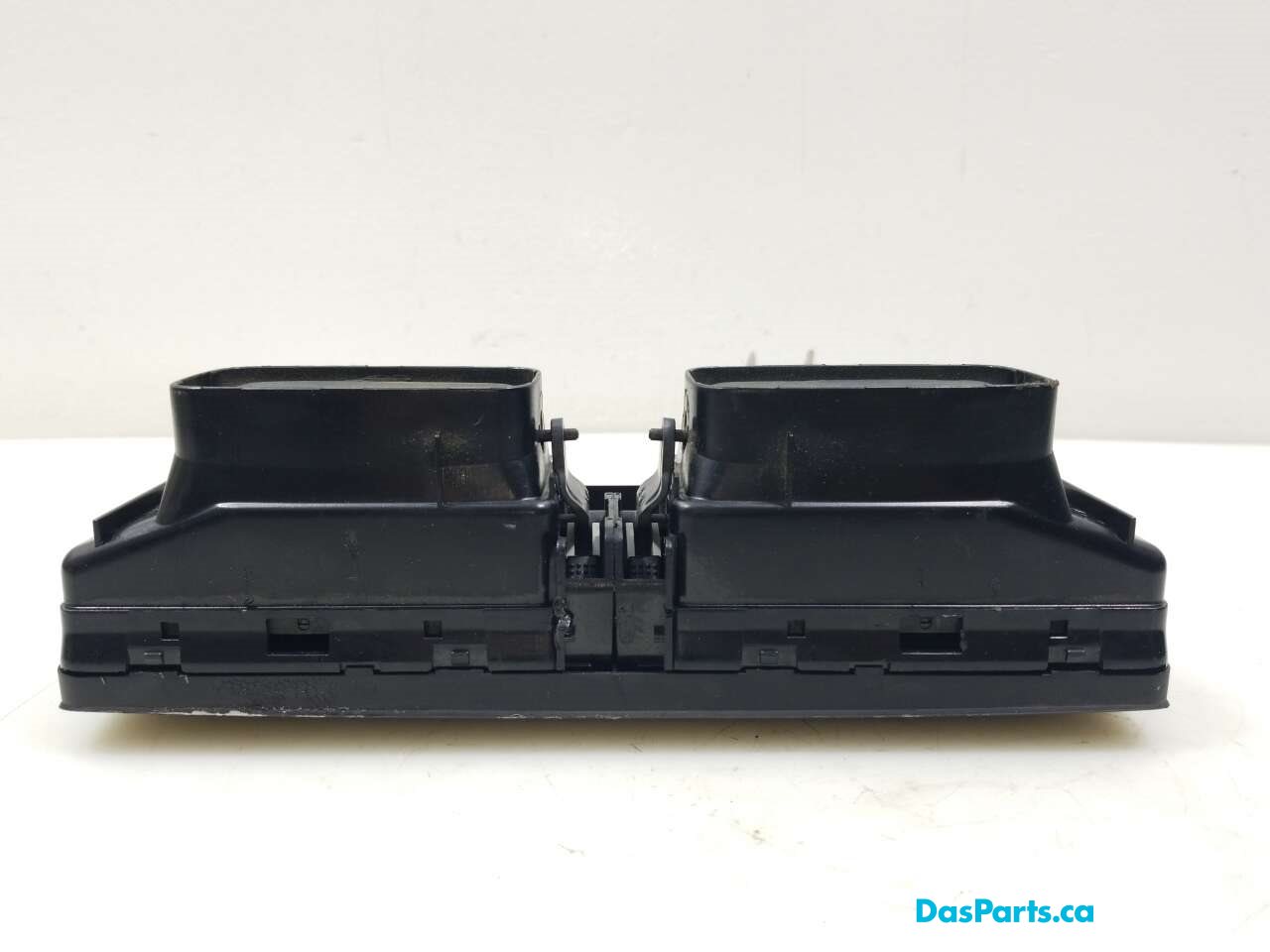 Dash Vent Center