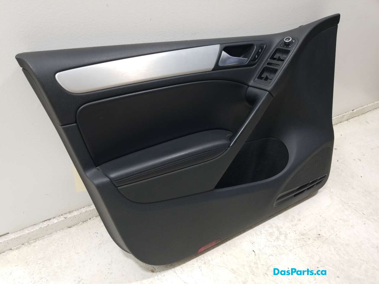 Door Card LF