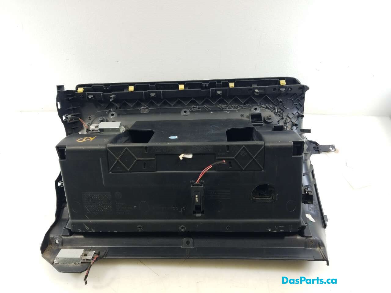 Glovebox