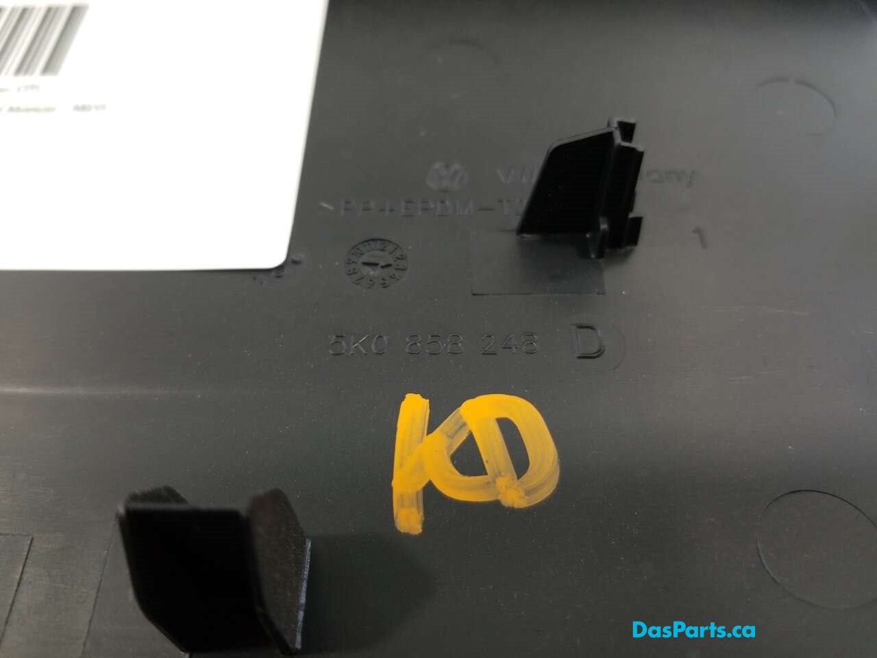 Dash Side Cover R