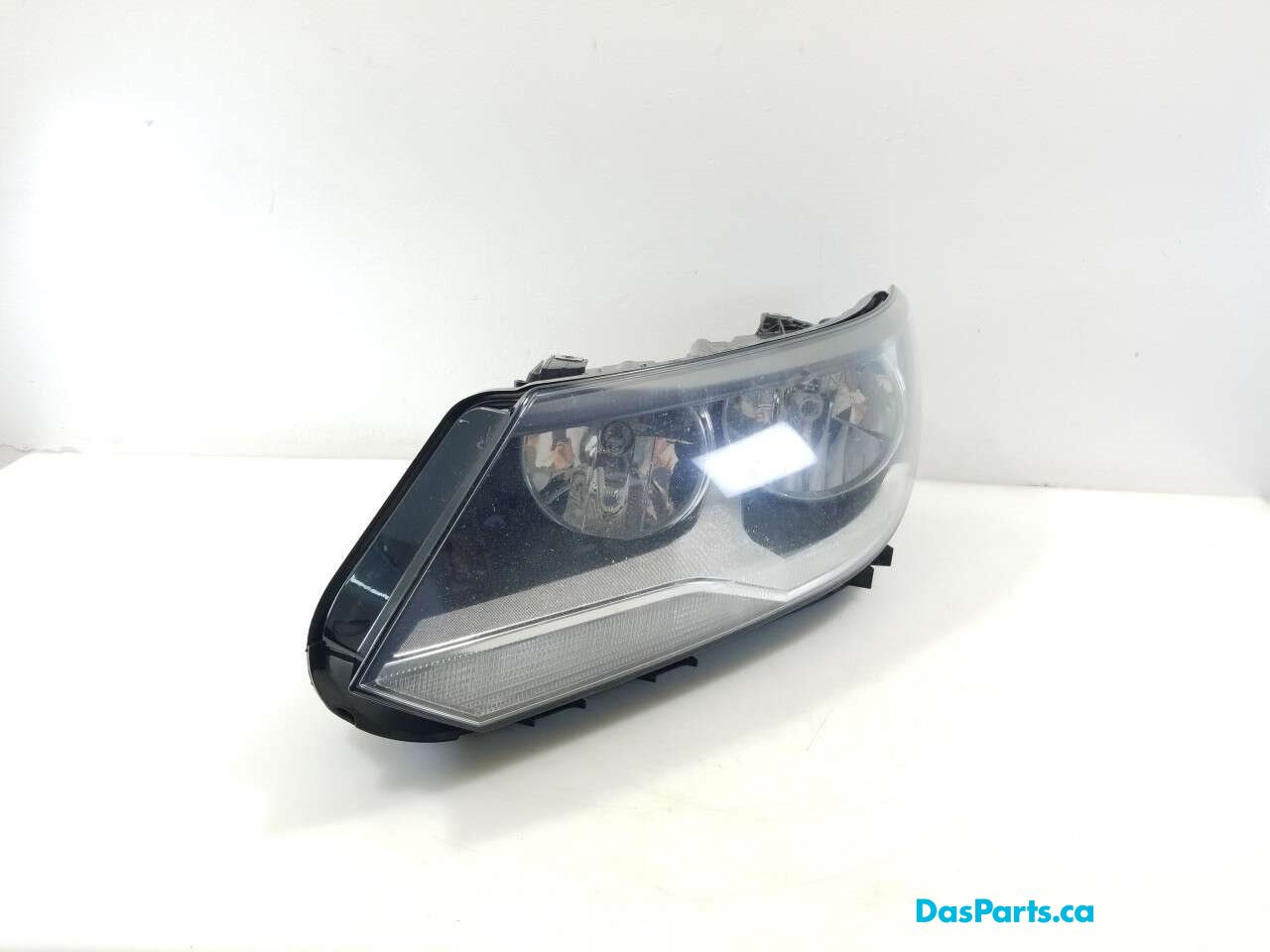 Headlight LF