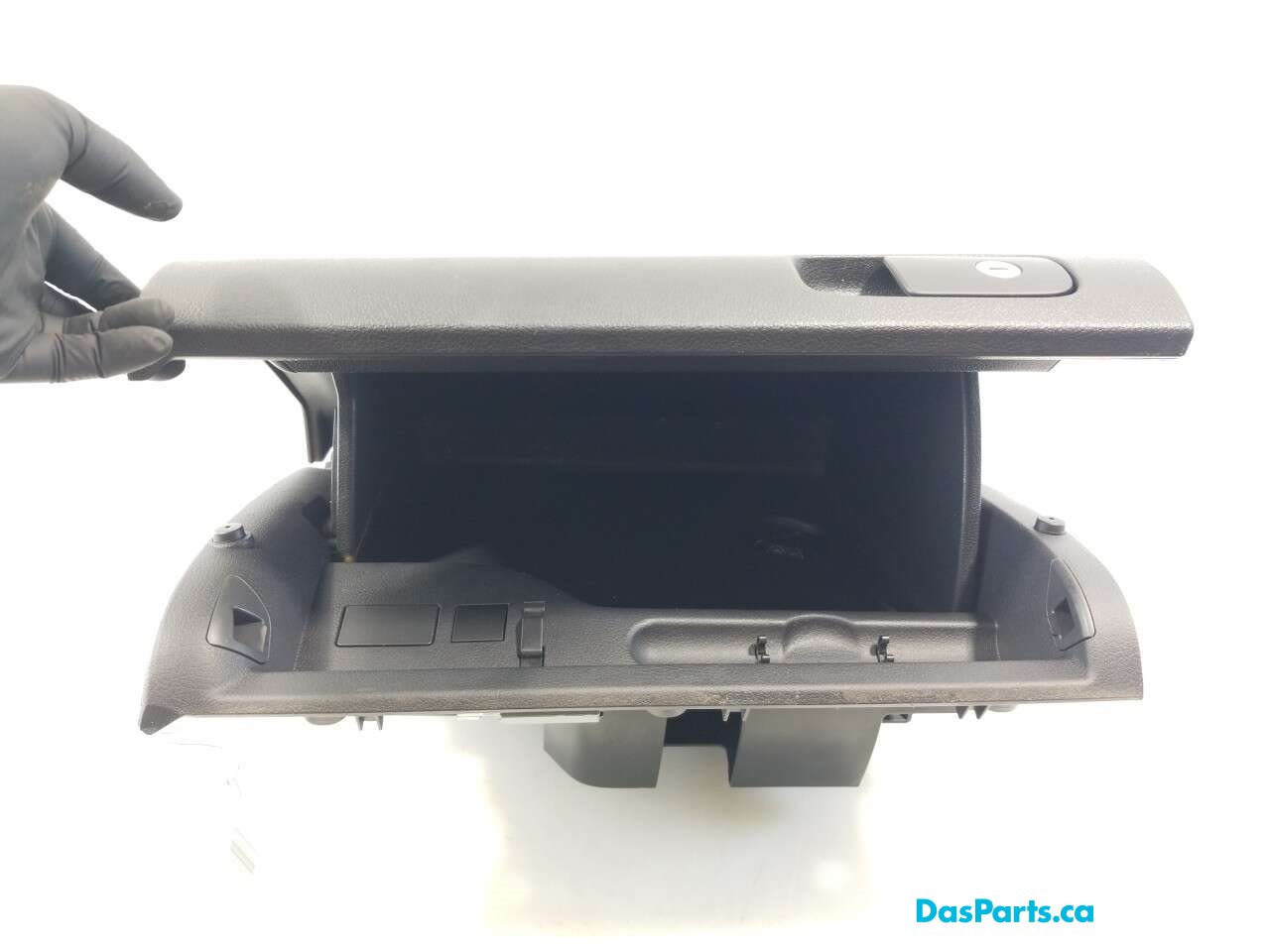 Glovebox