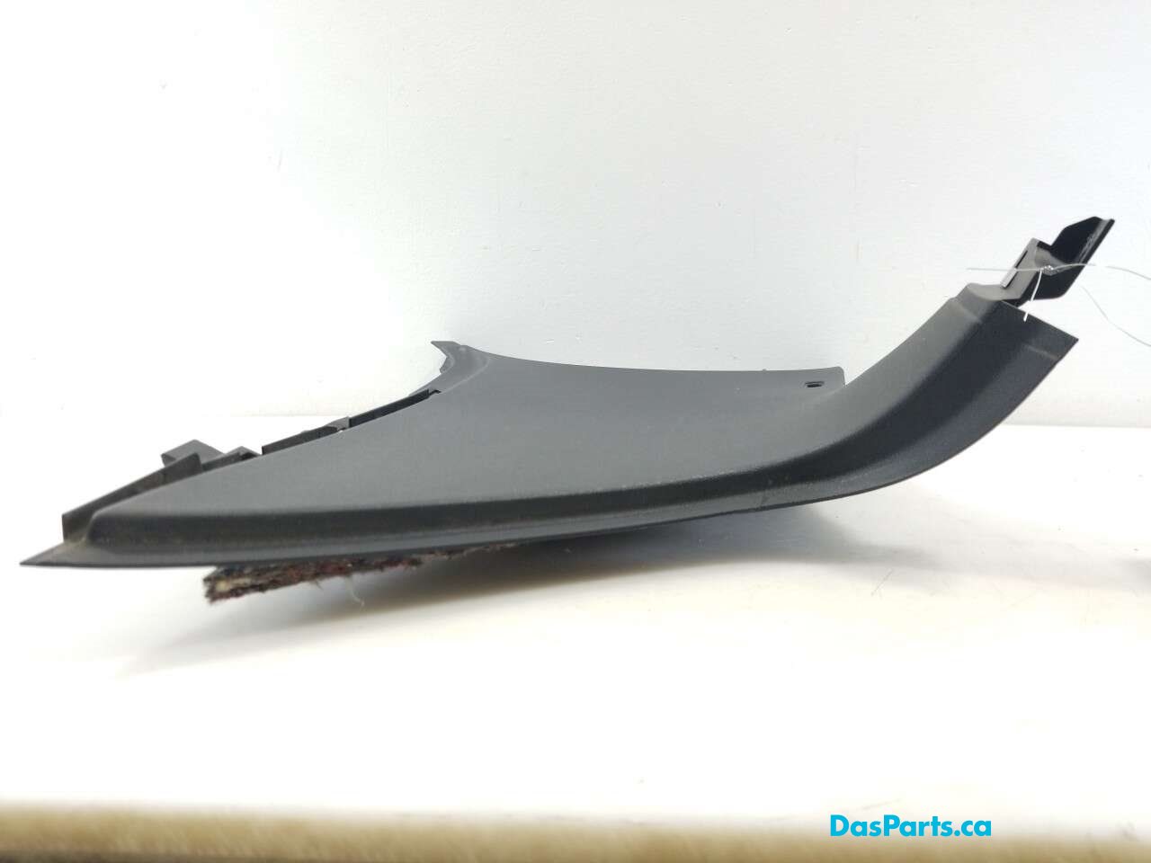 Headliner C-Pillar Trim R