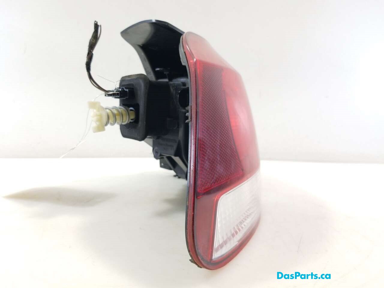 Taillight Outer LR