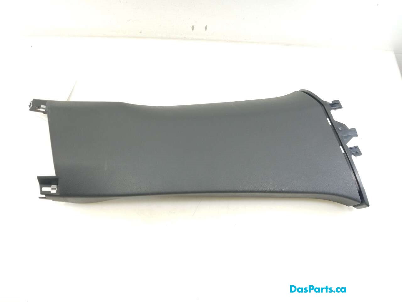 Lower B-Pillar Trim R