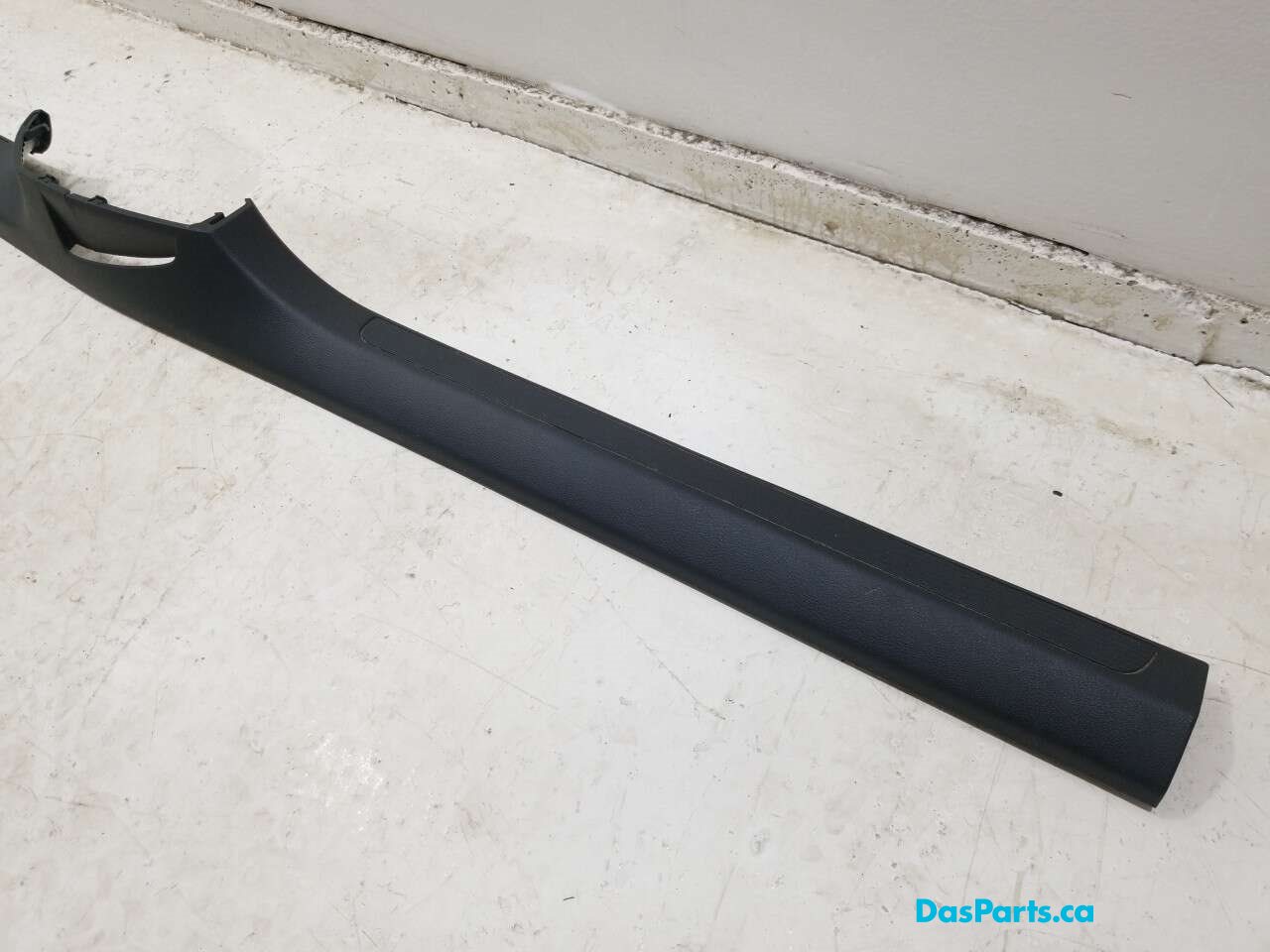 Lower Door Sill Trim L