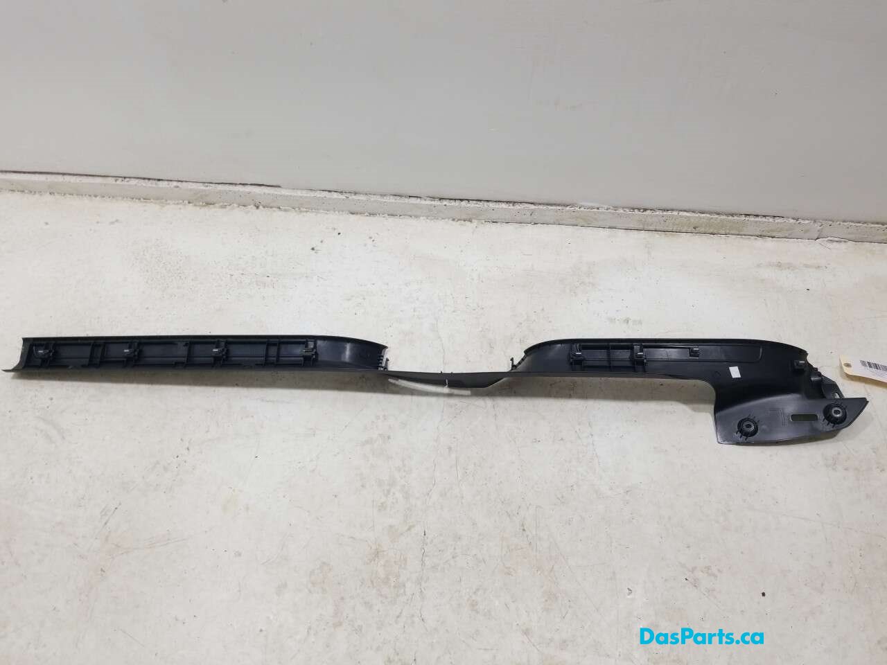Lower Door Sill Trim L