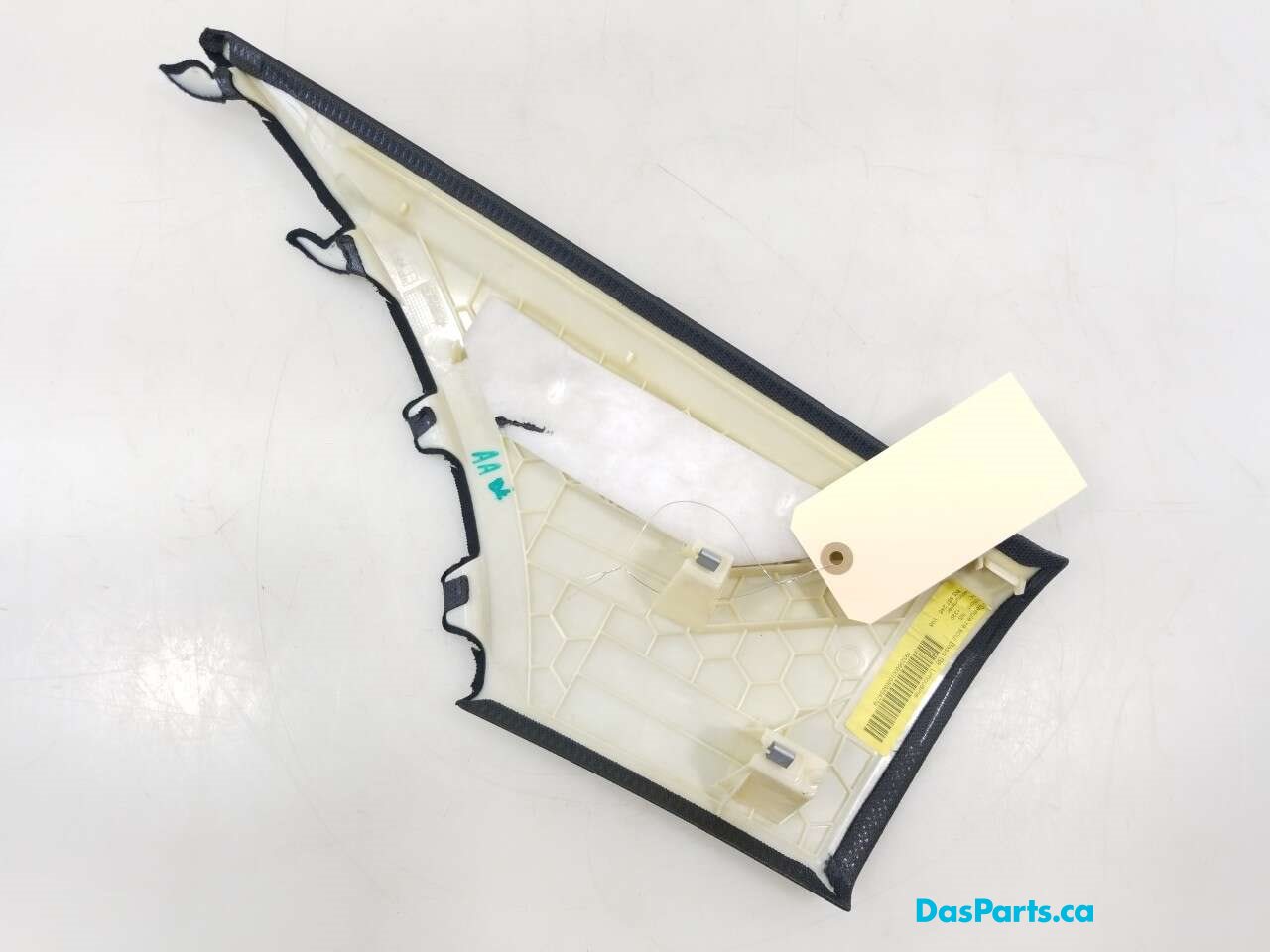 Headliner C-Pillar Trim R