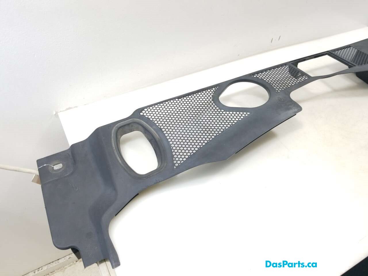 Wiper Cowl