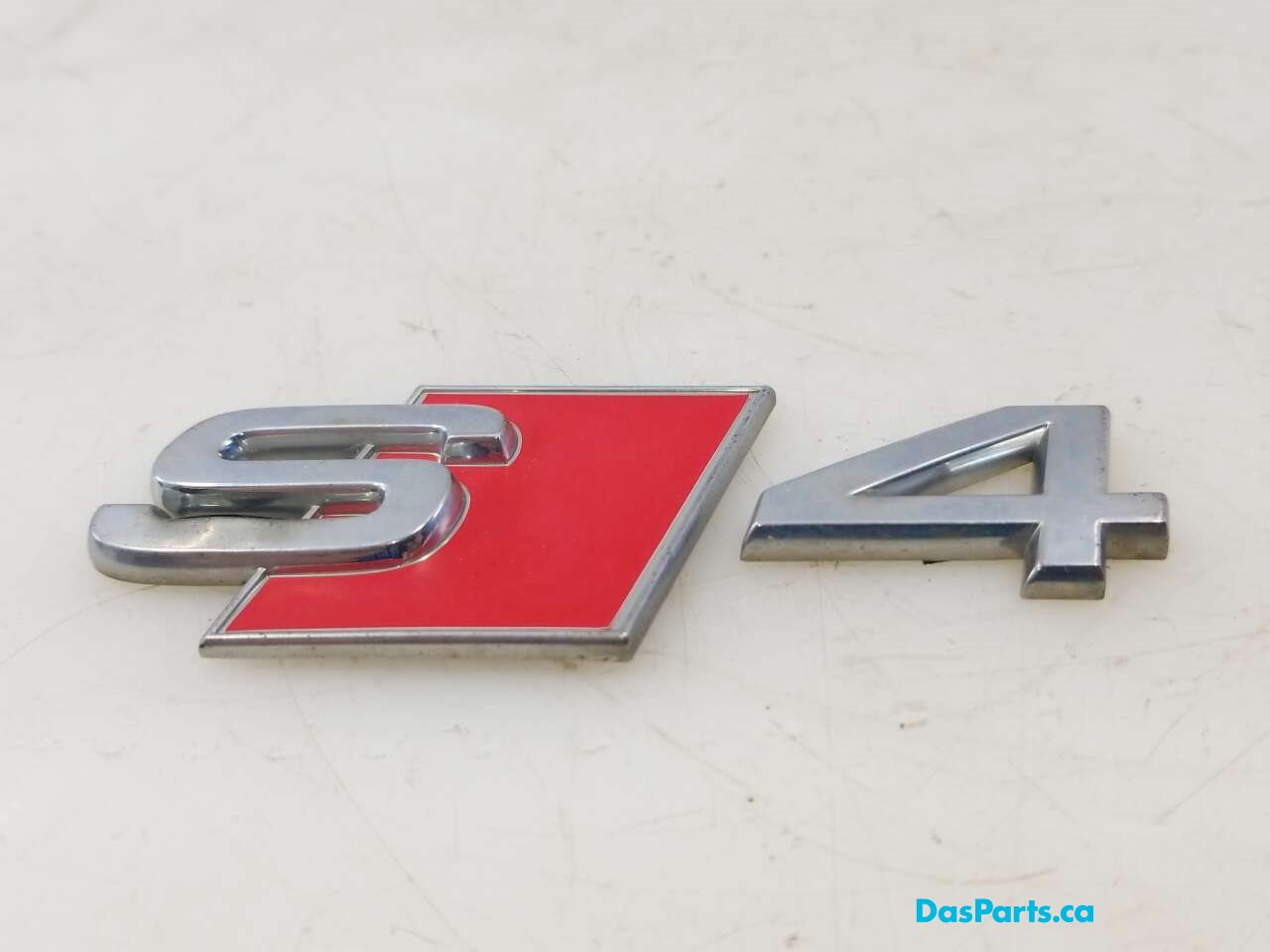 Trunk Emblem 1