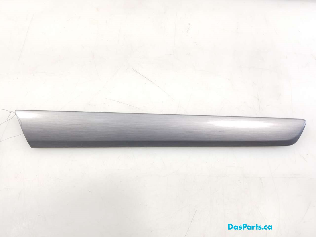 Door Trim RR