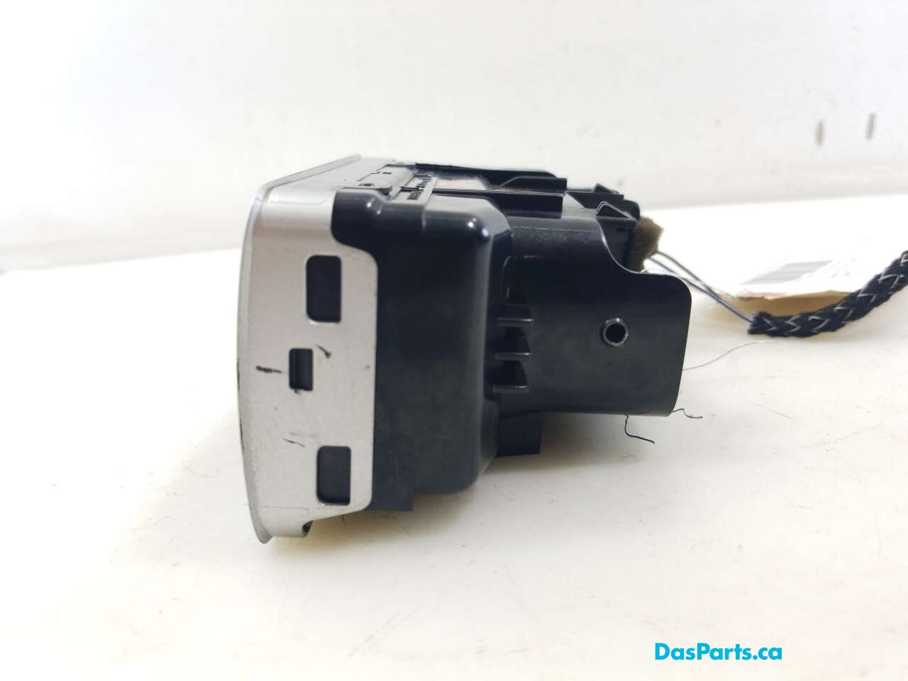 Dash Vent RF