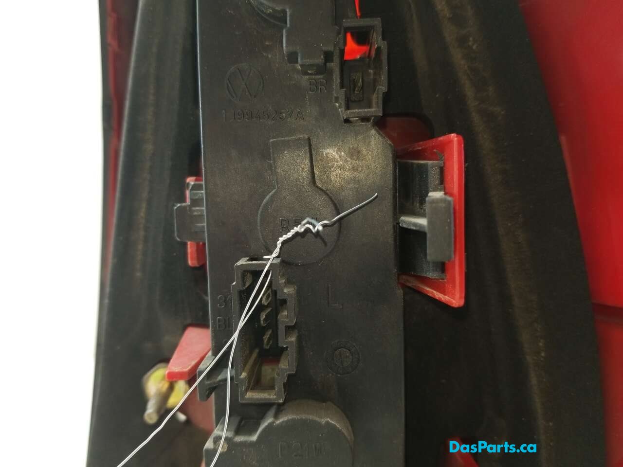 Taillight Outer LR