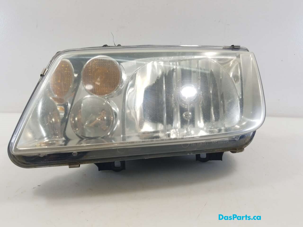 Headlight LF