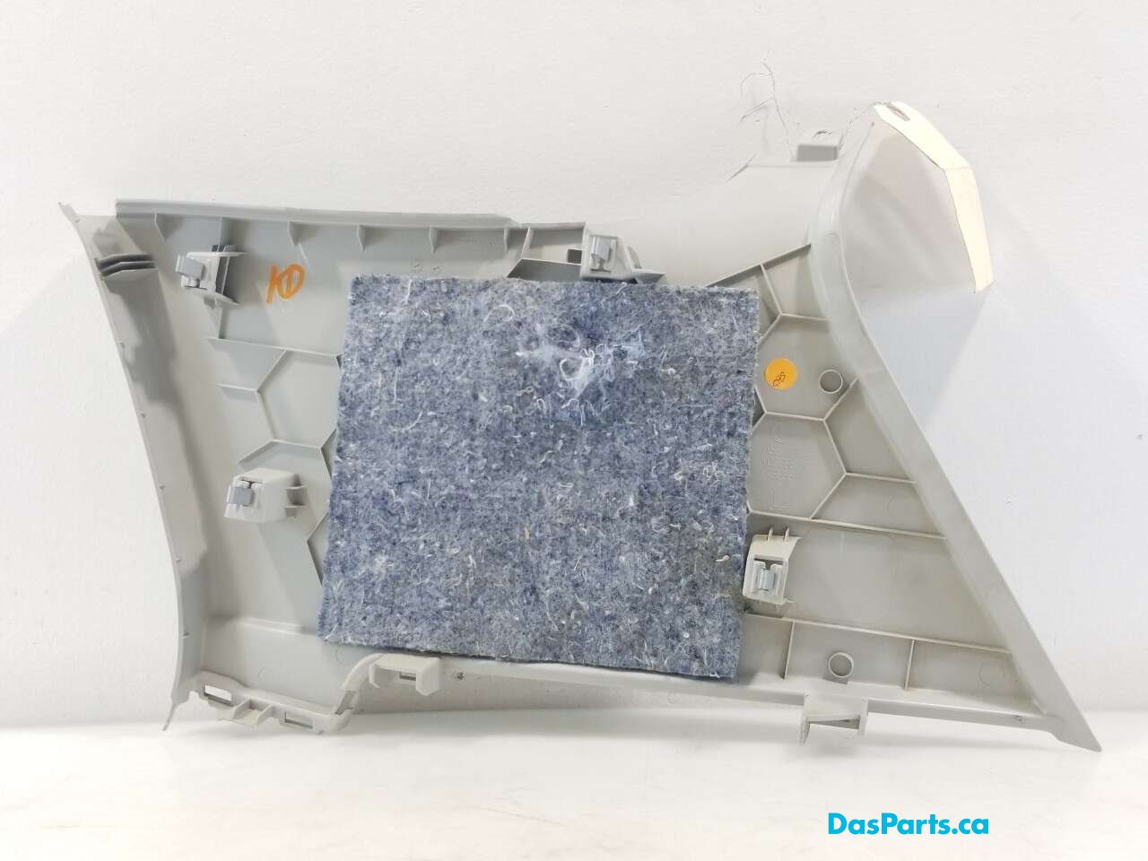 Headliner C-Pillar Trim L
